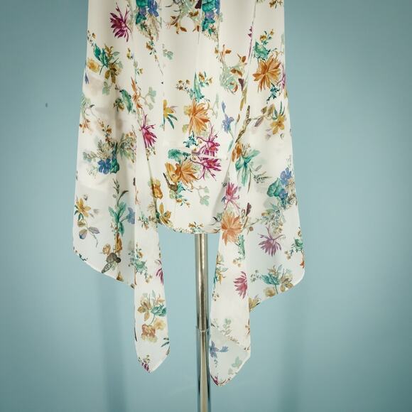 Chico's 3 Size XL Floral Butterfly Print 3/4 Sleeve Asymmetrical Hem Tunic Top - Picture 3 of 7